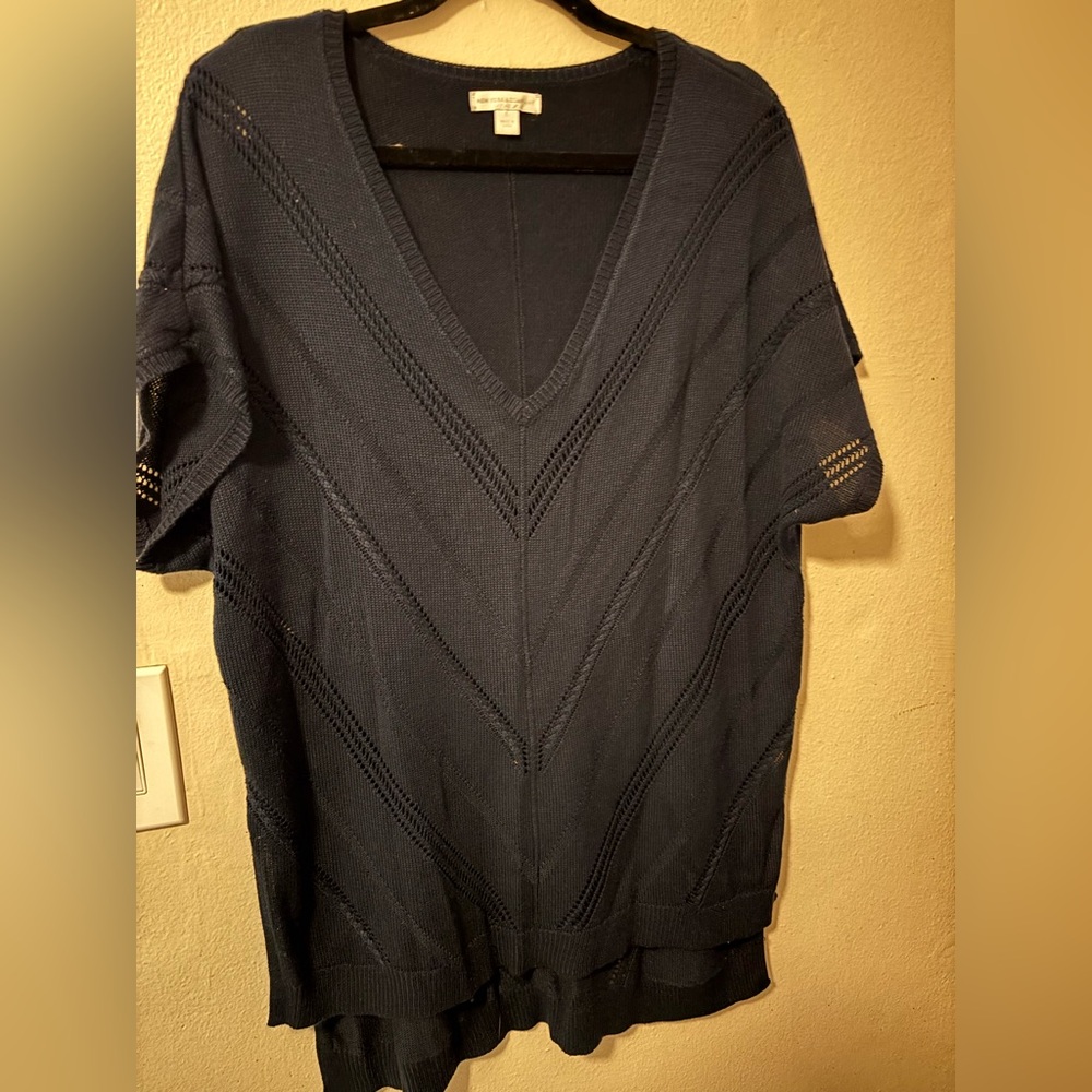 Laser cut dark blue casual shirt